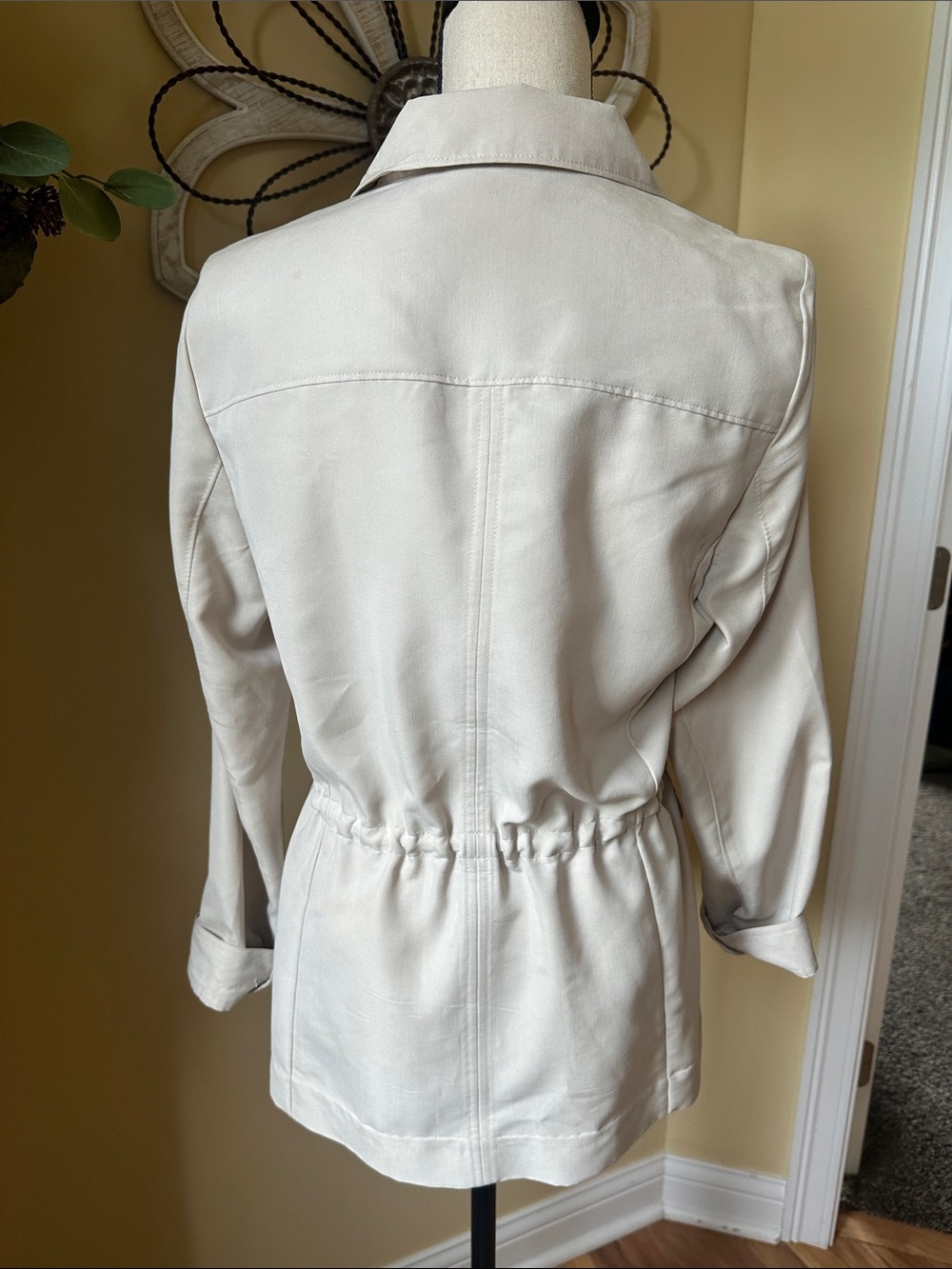 Chico's Light Cream Drawstring Utility Jacket - Picture 4 of 5